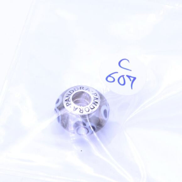 PANDORA Flowers For You Grey Glass Murano Bead - Picture 10 of 10